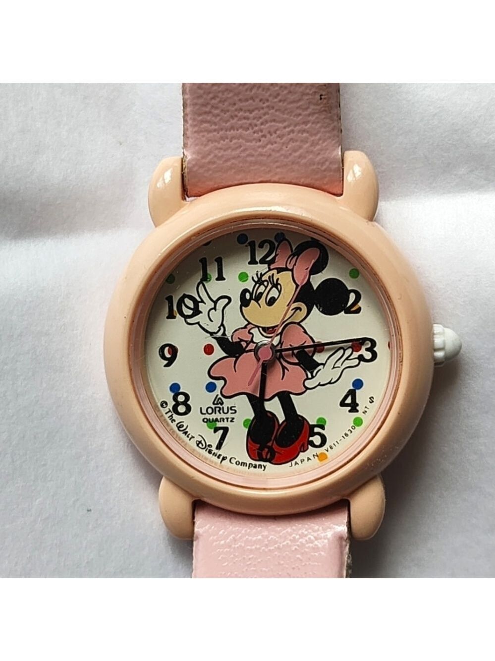 VINTAGE LORUS Quartz Minnie Mouse Watch Disney company Japan